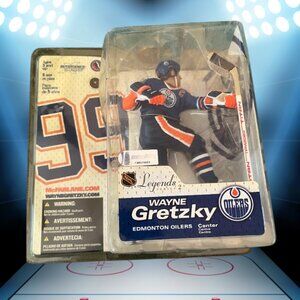 Wayne Gretzky Edmonton Oilers McFarlane NHL Legends Figure – Sealed